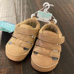 Baby Boys Sandals Light Brown Easy On Shoes NWT 6-12M